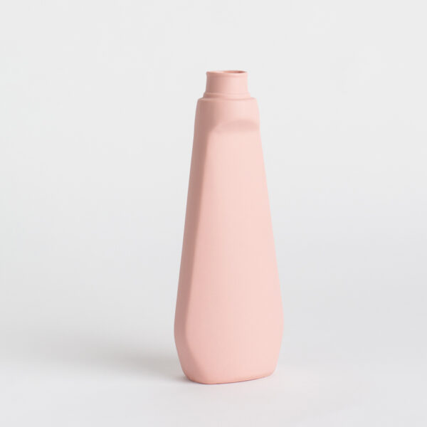 foekje-fleur-porcelain-bottle-vase-#4pink